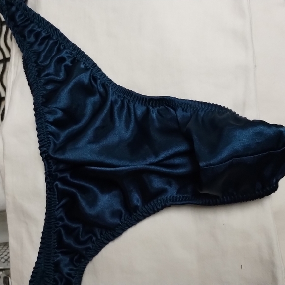 Frederick's of Hollywood Other - Fredericks of Hollywood mens thong underwear size large